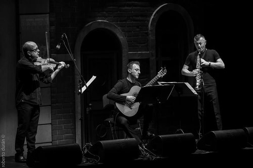 10-24-LUGLIO-TANGO-TRES-2_o.jpg